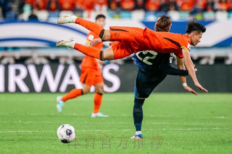 中国队1:3不敌日本 伊万乐观面对未来